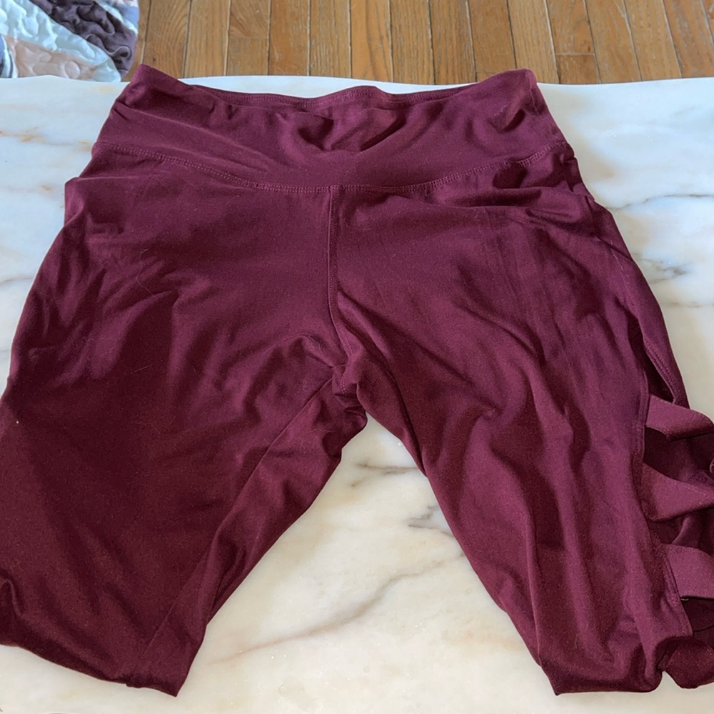 express medium leggings burgandy marron